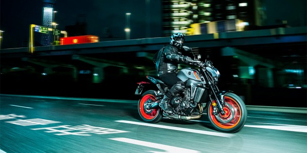 MT-09 2021: Una moto que sabe complacer a motoristas exigentes 
